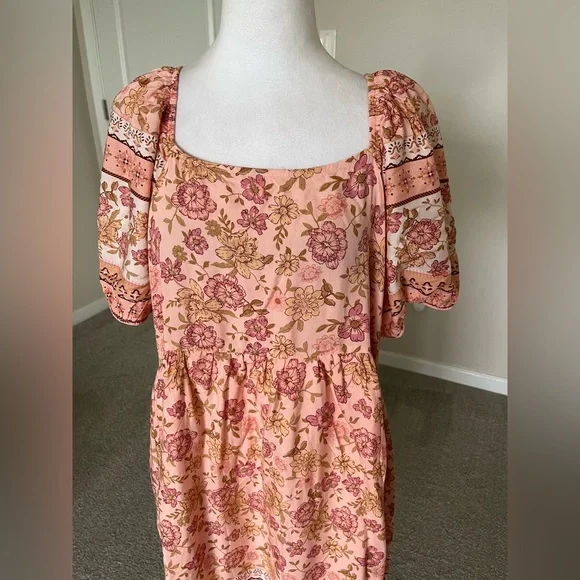 NWT Baevely Peach and Pink Floral Mini Dress Sizes 1X and 2X - Picture 3 of 10